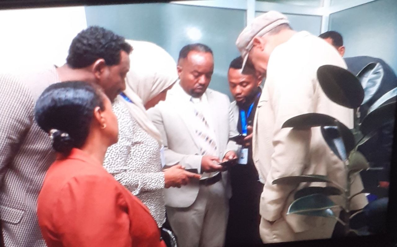 Addis-Ababa-Traffic-Management-Authority-is-carrying-out-road-painting.jpg