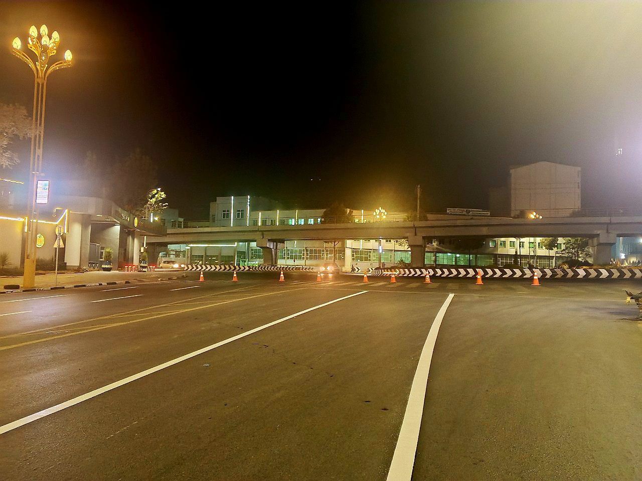 The-official-office-continued-to-improve-road-safety-engineering-works.jpg