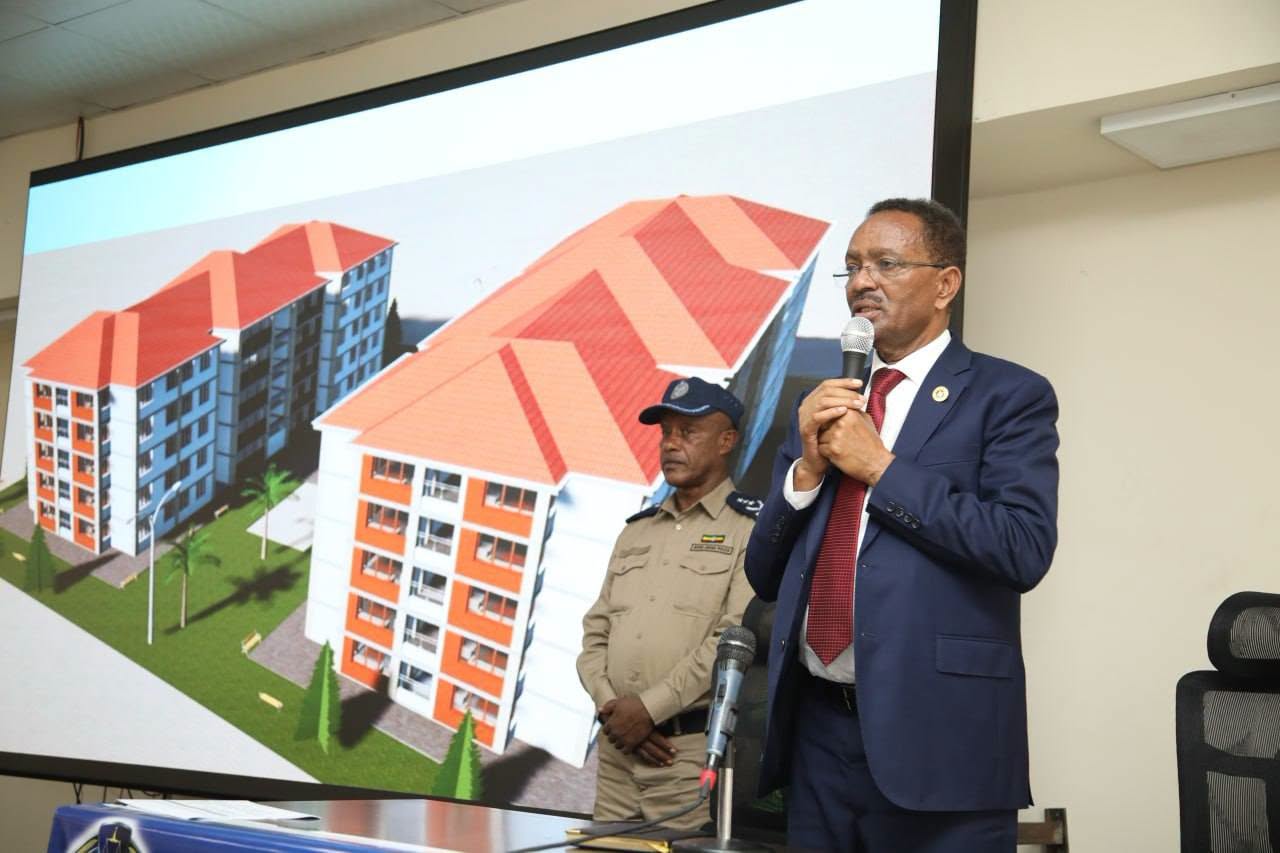 A-discussion-was-held-to-start-the-construction-of-housing.jpg