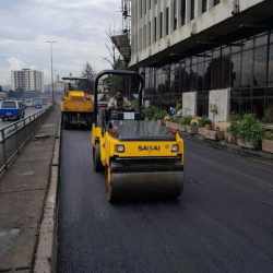 Urgent-asphalt-repair-work-is-being-done-on-a-large.jpg
